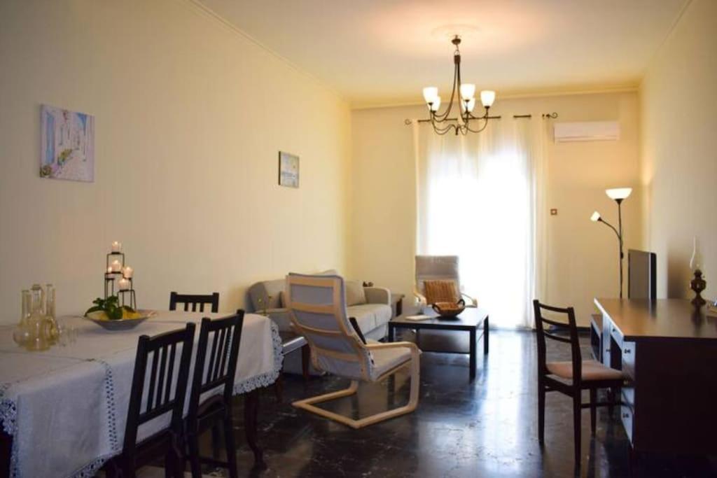 Marble Cool 2-Bedroom Down Town Yard House 基萨莫斯 外观 照片